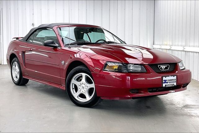 2004 FORD Mustang