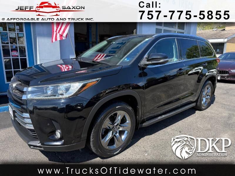2017 TOYOTA Highlander
