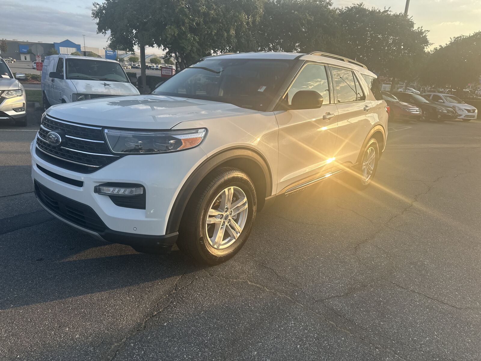 2021 FORD Explorer