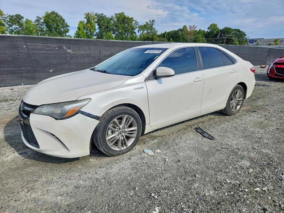 2016 TOYOTA Camry