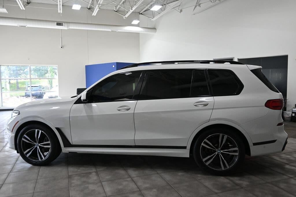 2020 BMW X7