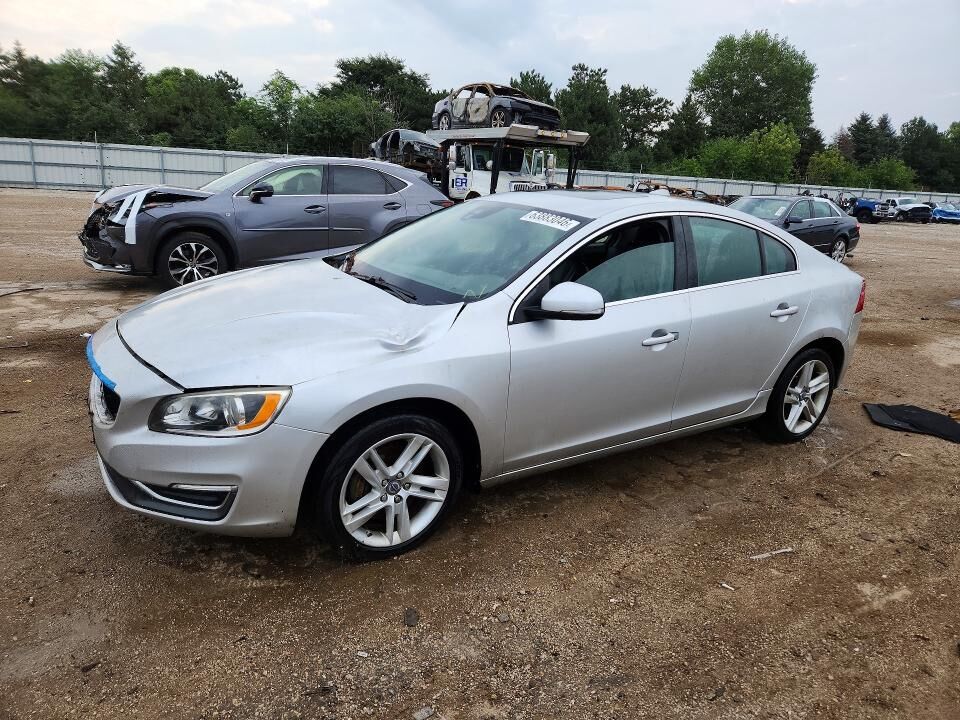2014 VOLVO S60