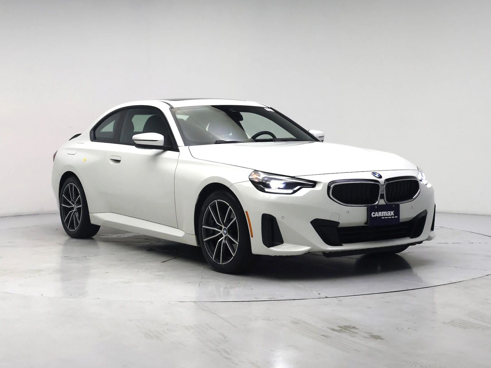 2023 BMW 230i