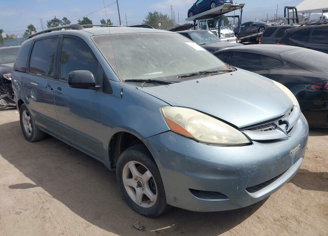 2006 TOYOTA Sienna
