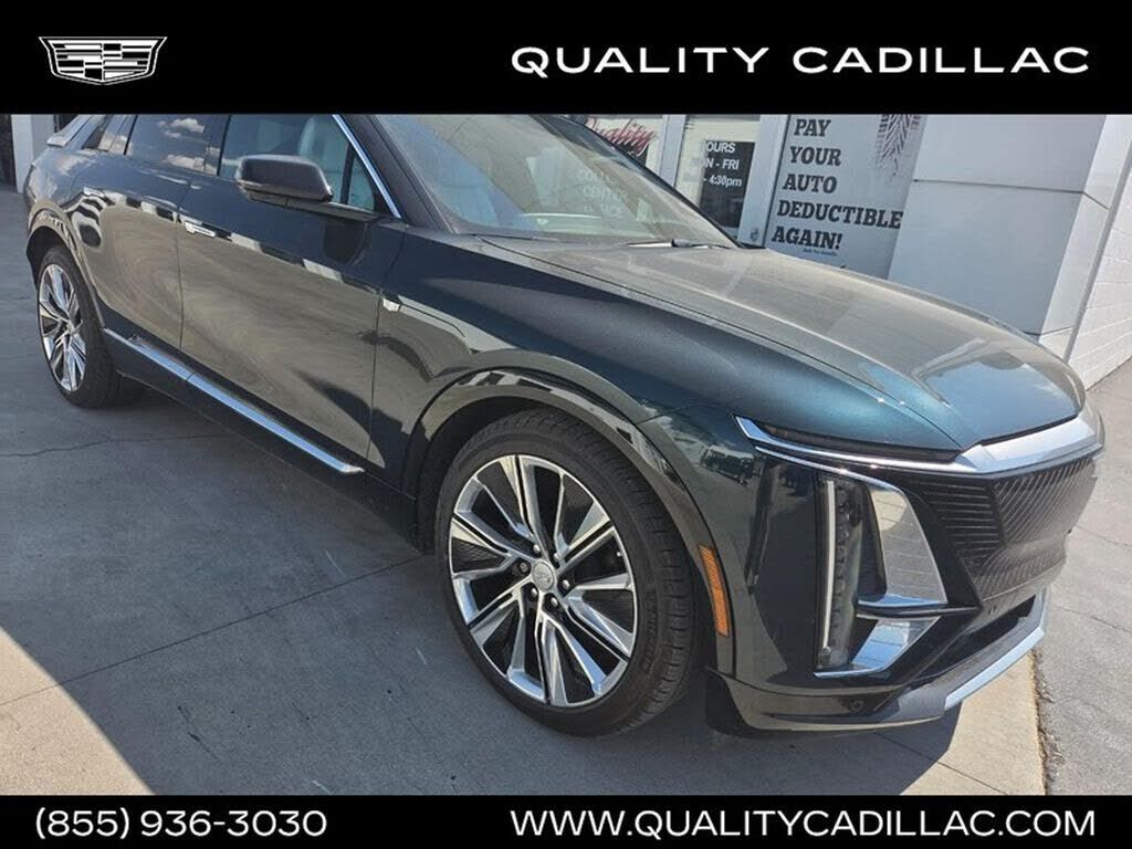 2024 CADILLAC Lyriq