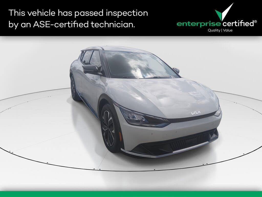 2023 KIA EV6