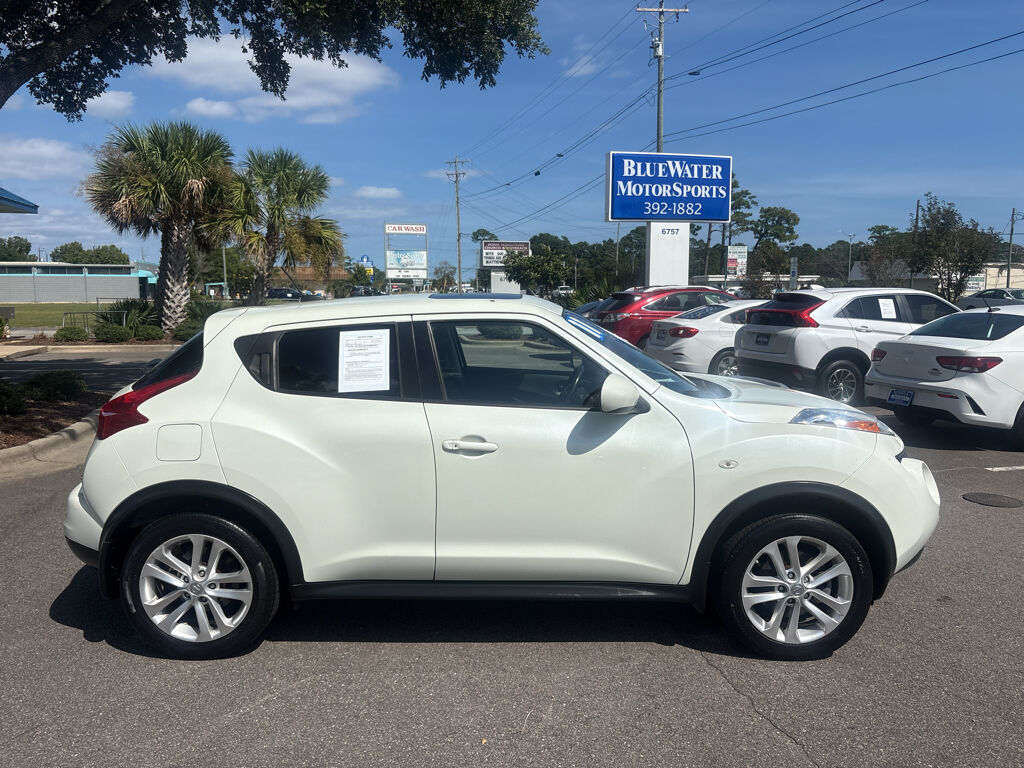 2011 NISSAN Juke