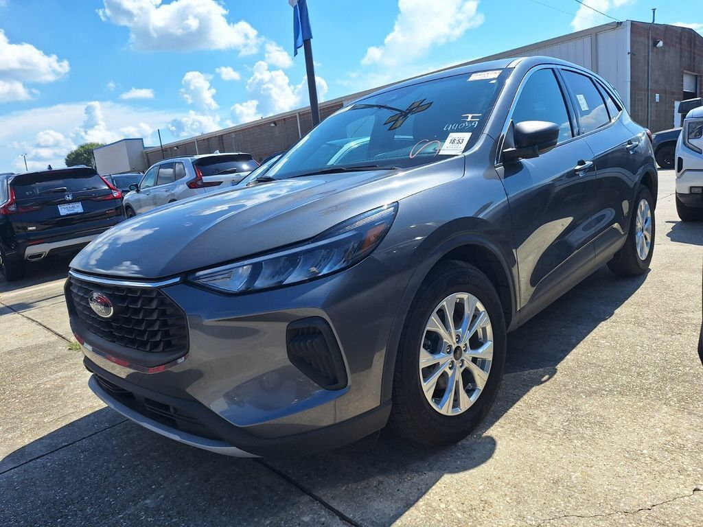 2023 FORD Escape