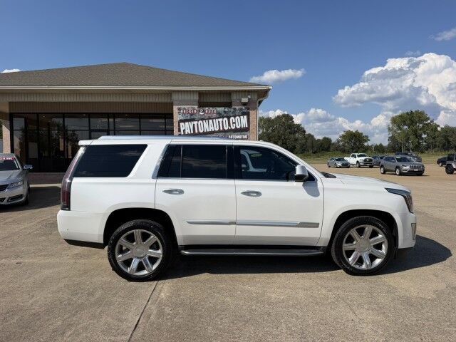 2017 CADILLAC Escalade