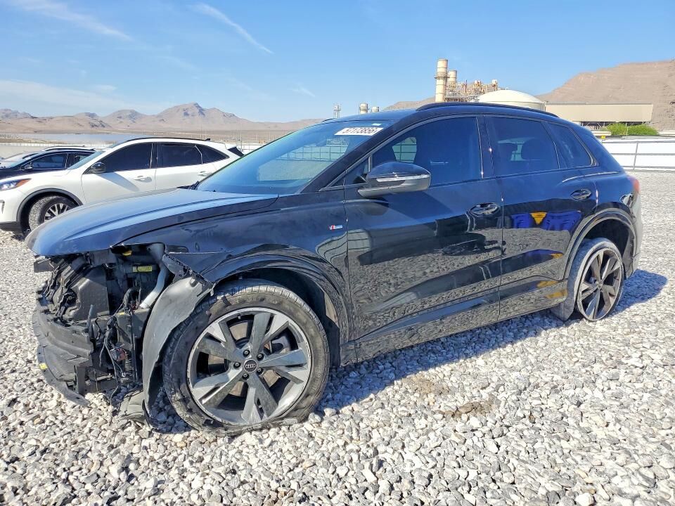 2024 AUDI Q4