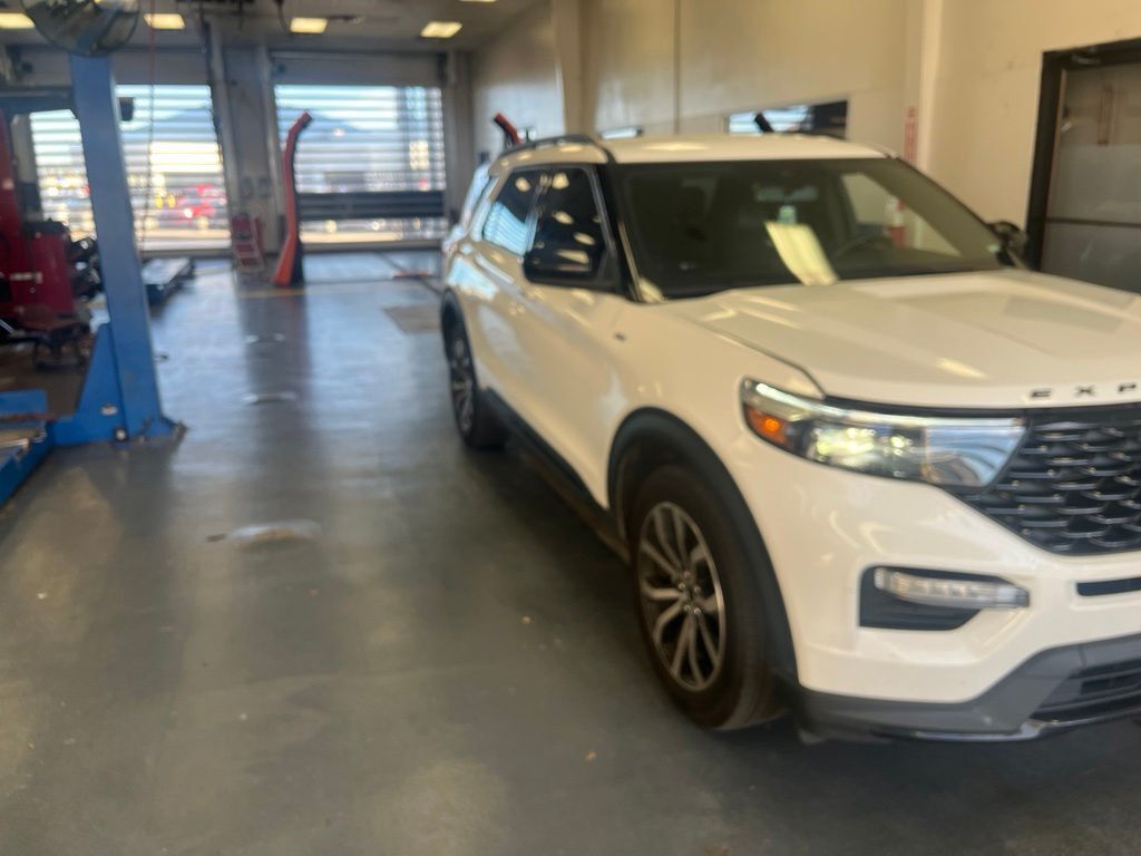 2022 FORD Explorer