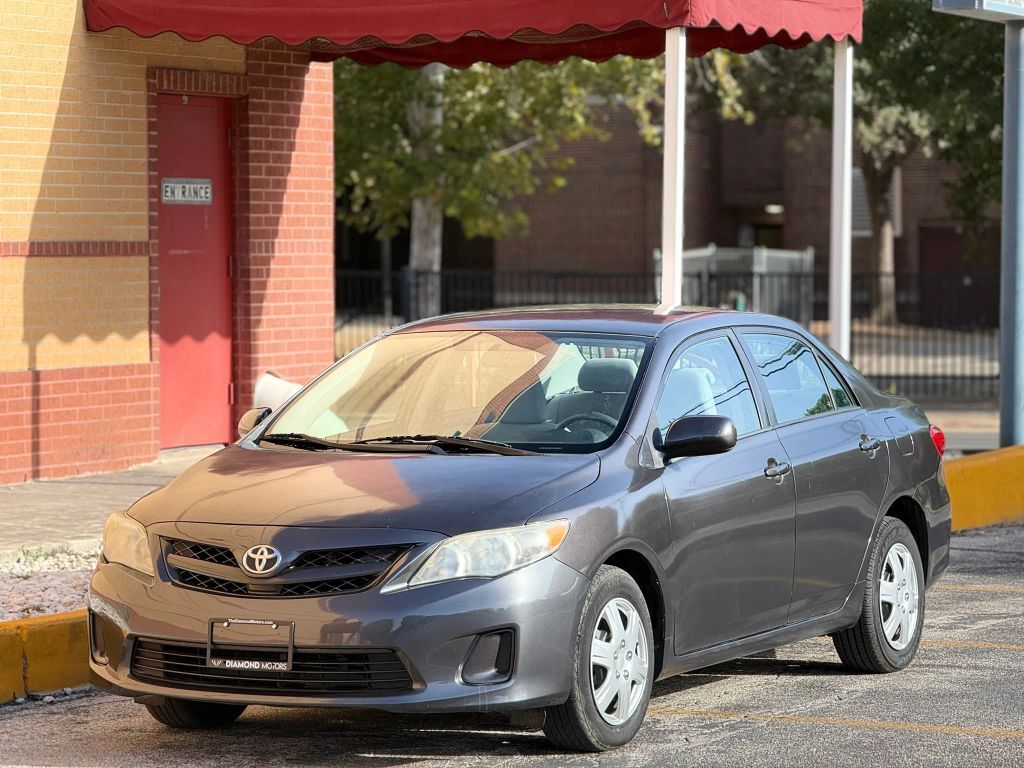 2011 TOYOTA Corolla