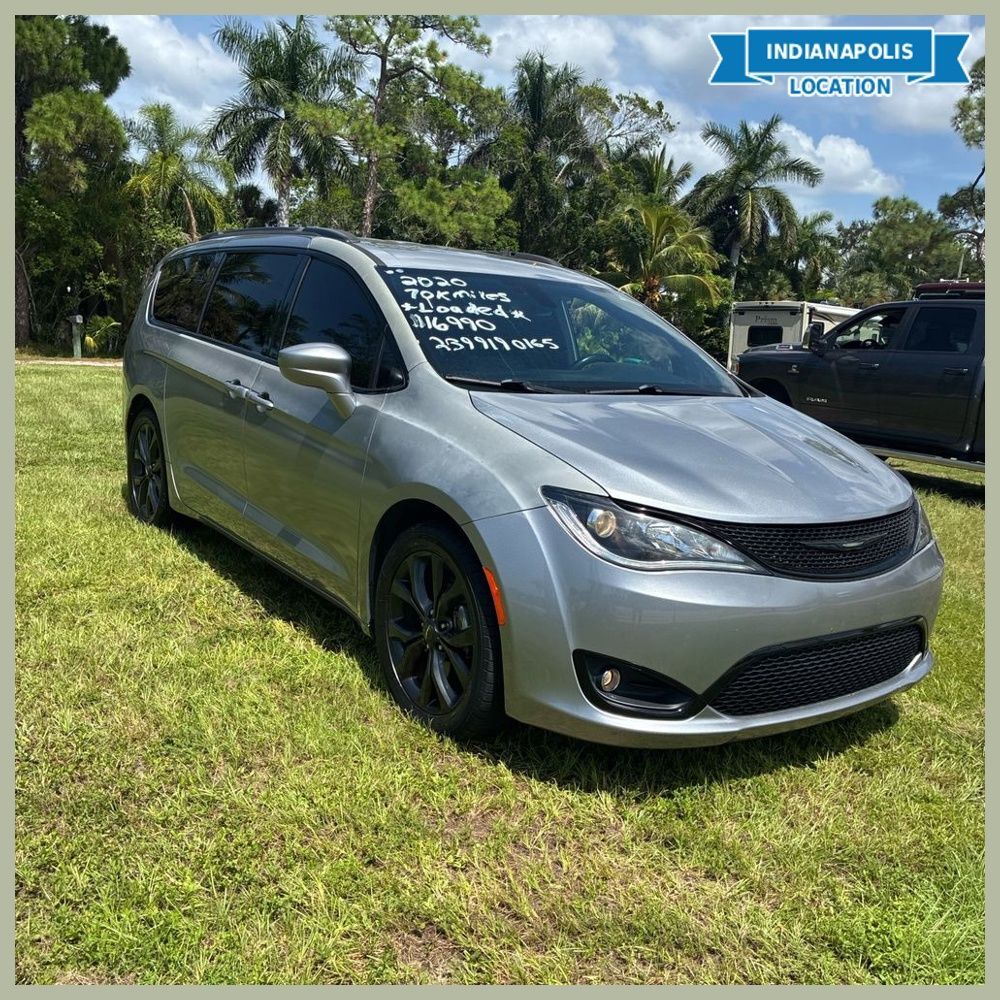 2020 CHRYSLER Pacifica
