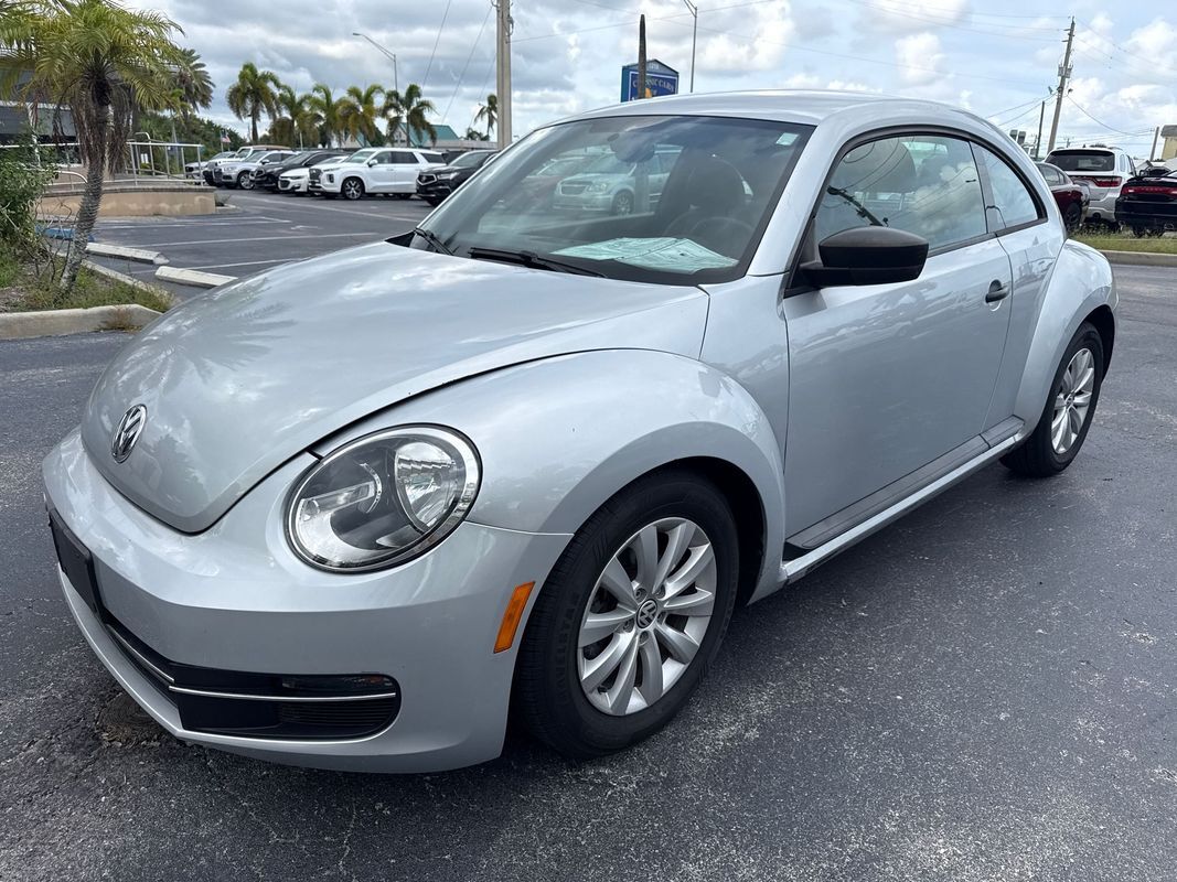 2016 VOLKSWAGEN Beetle