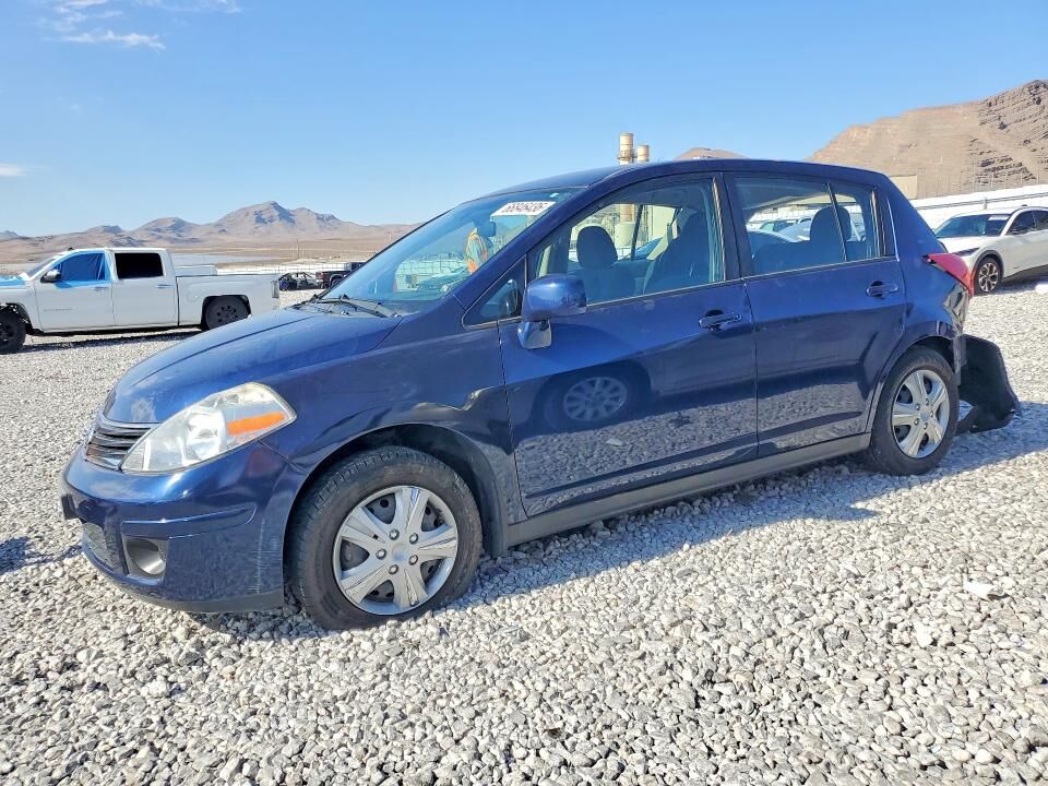 2012 NISSAN Versa