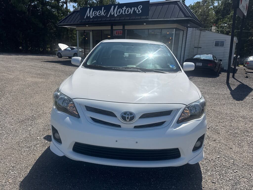 2013 TOYOTA Corolla