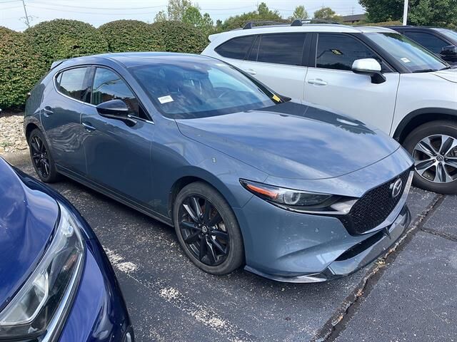 2023 MAZDA Mazda3