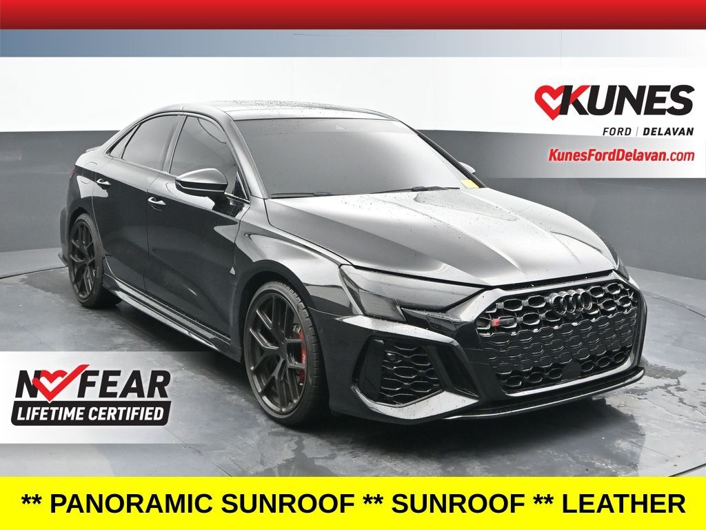 2022 AUDI RS3