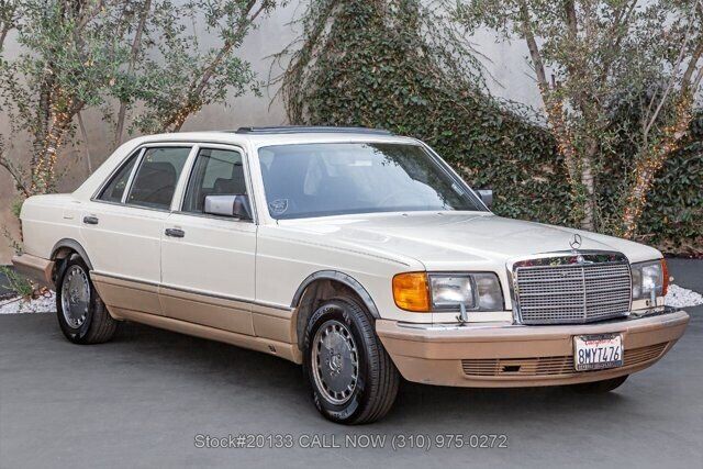 1989 MERCEDES-BENZ 560