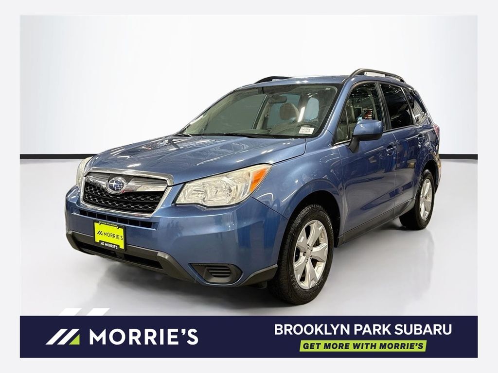 2015 SUBARU Forester