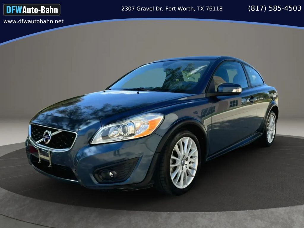 2011 VOLVO C30