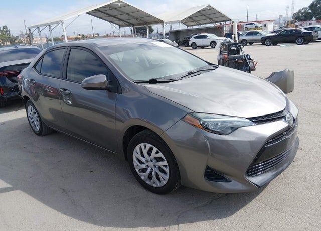 2018 TOYOTA Corolla