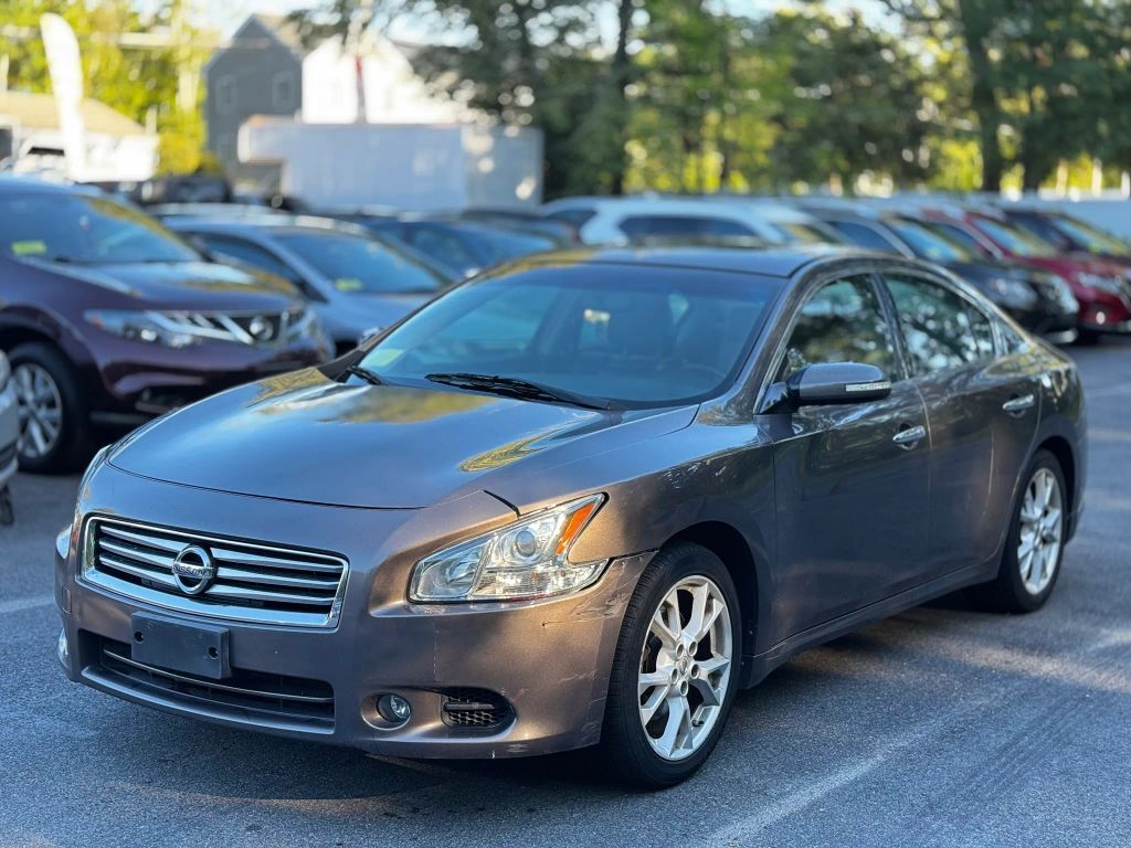 2012 NISSAN Maxima