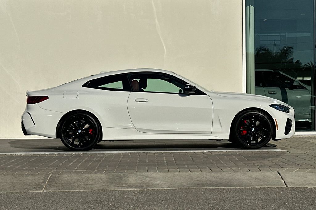 2025 BMW 430i