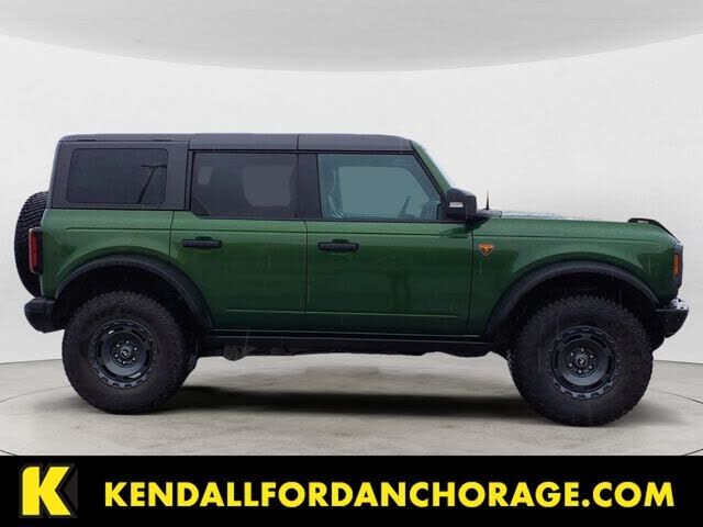 2024 FORD Bronco