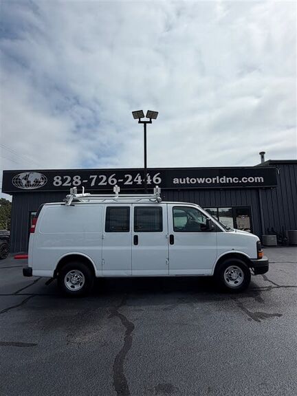 2015 CHEVROLET Express