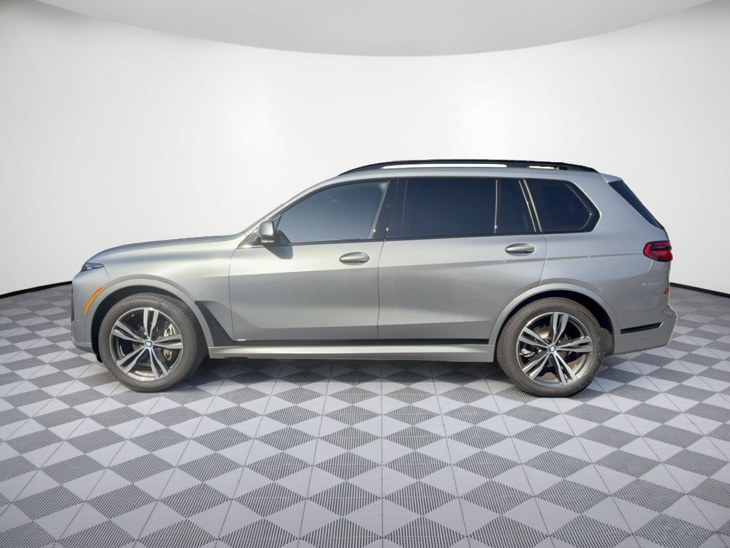 2026 BMW X7