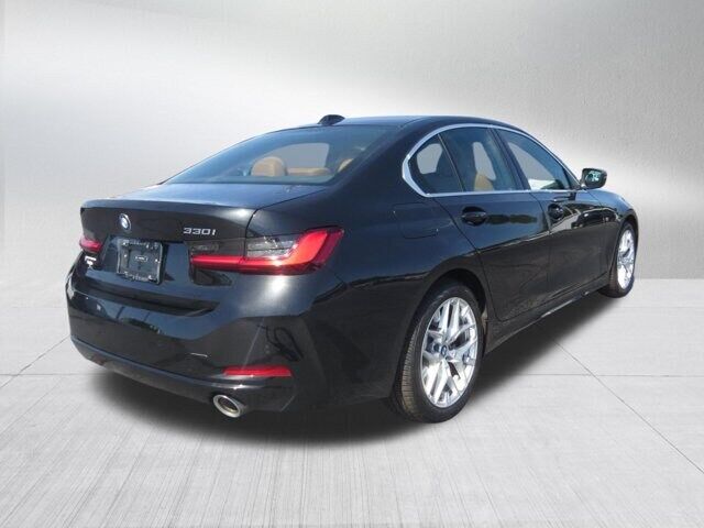 2025 BMW 330i