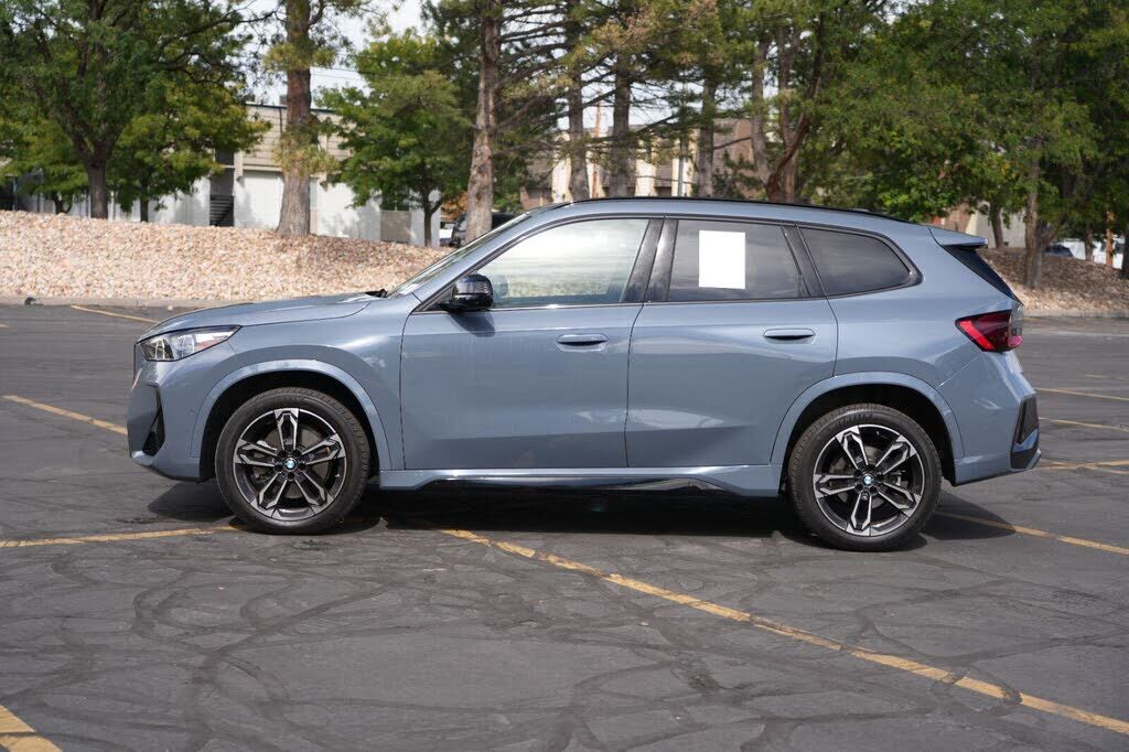 2023 BMW X1