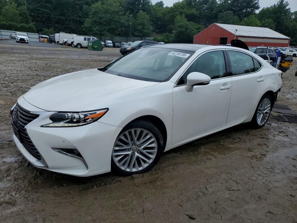 2017 LEXUS ES