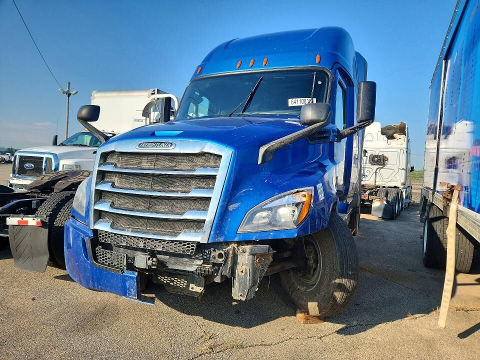 2019 FREIGHTLINER New Cascadia 126" Sleepercab