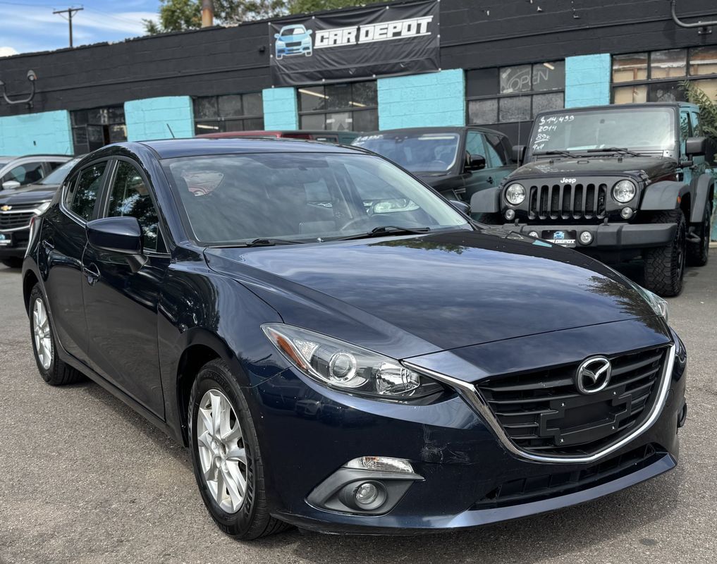 2015 MAZDA Mazda3