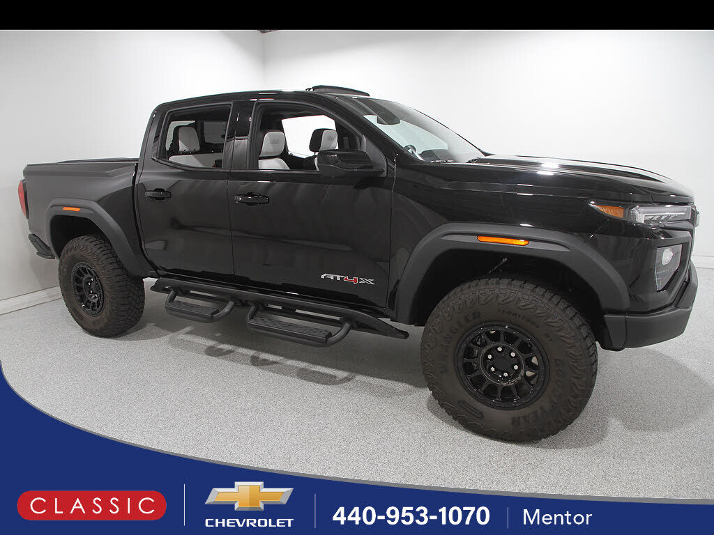 2024 GMC Canyon