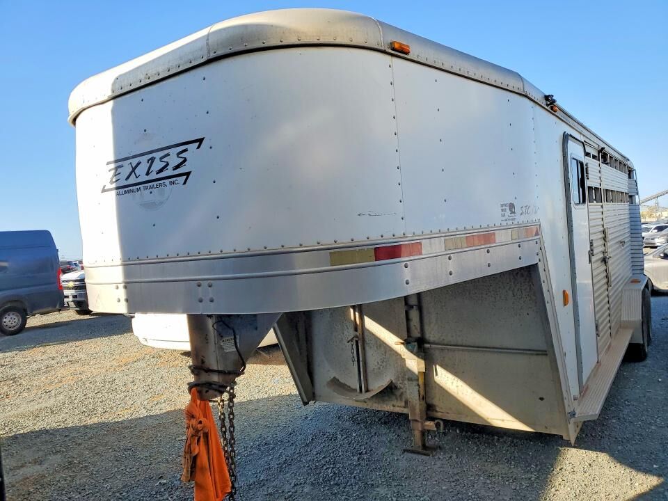 2003 EXXISS Aluminum