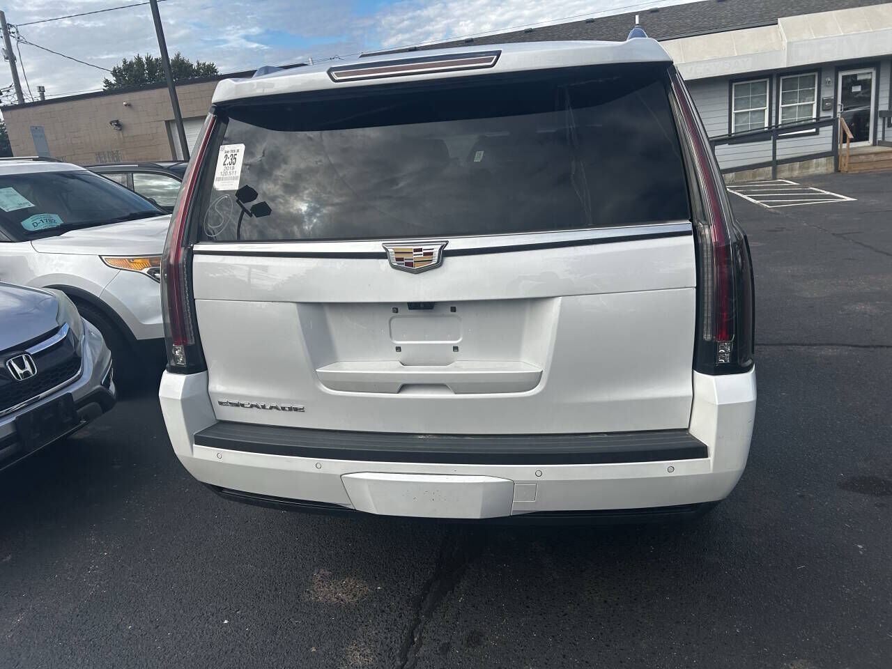 2019 CADILLAC Escalade