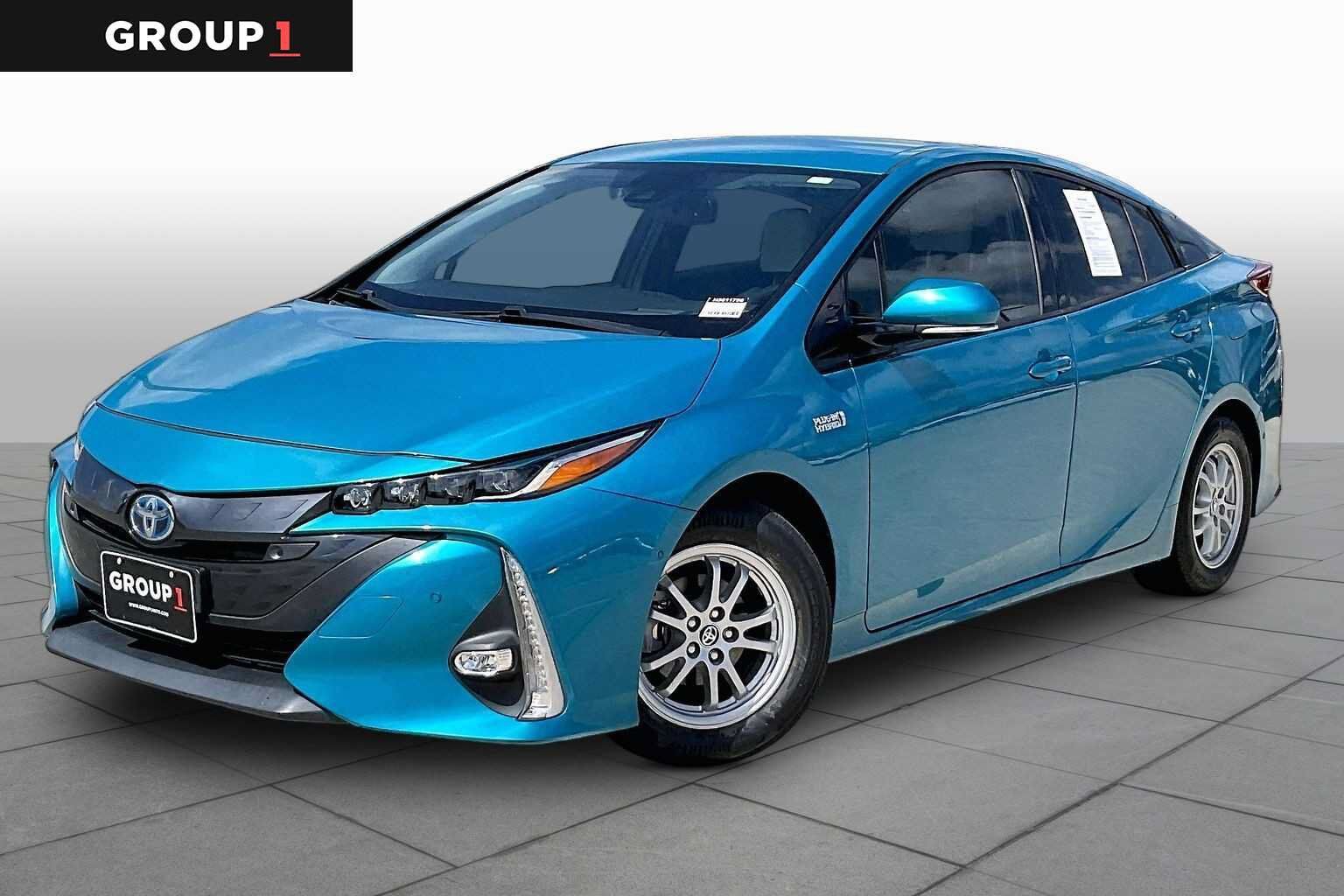 2017 TOYOTA Prius