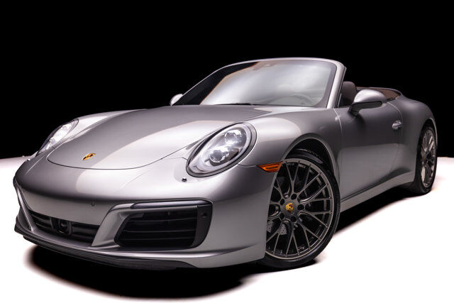 2017 PORSCHE 911