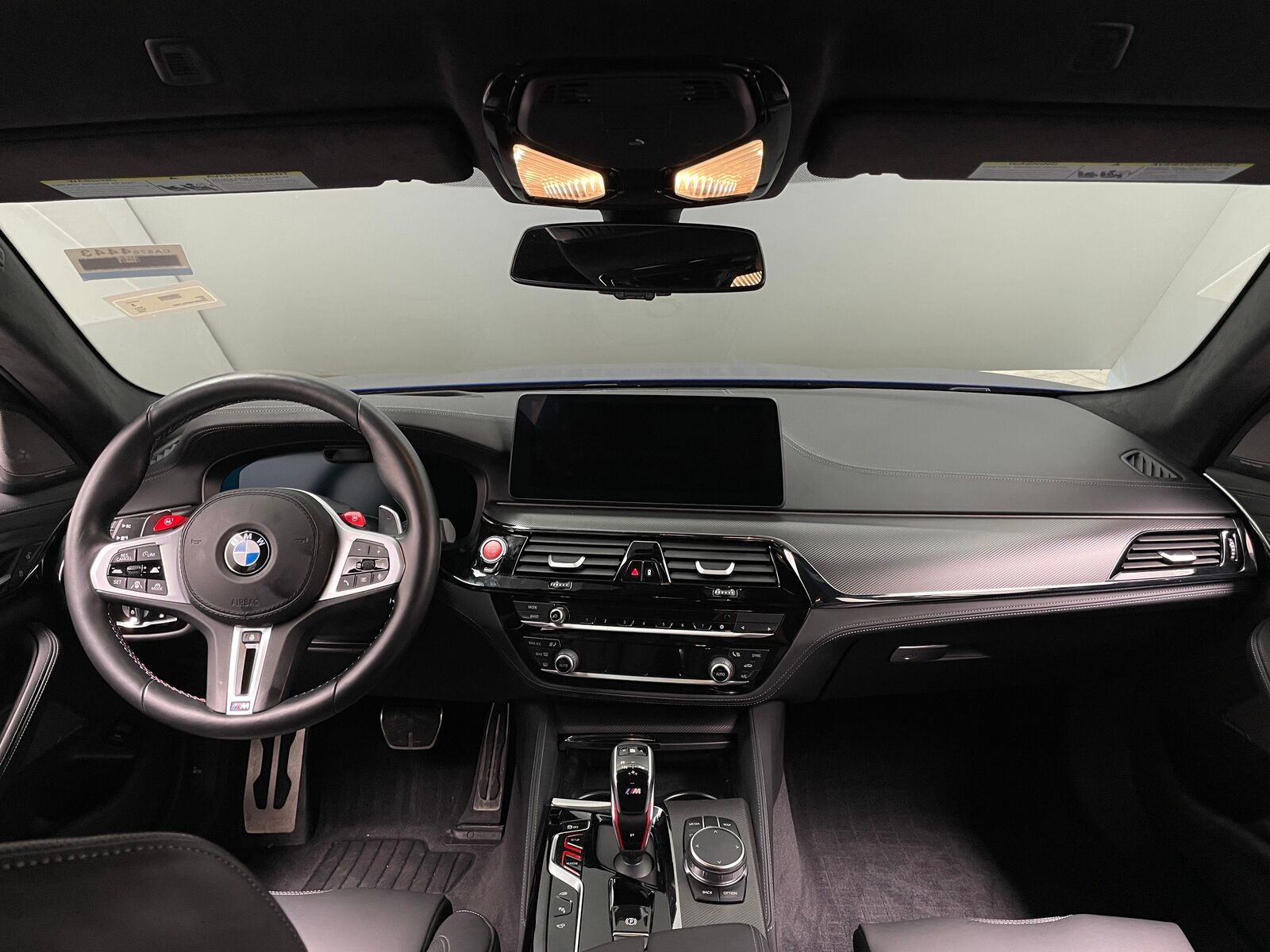 2023 BMW M5