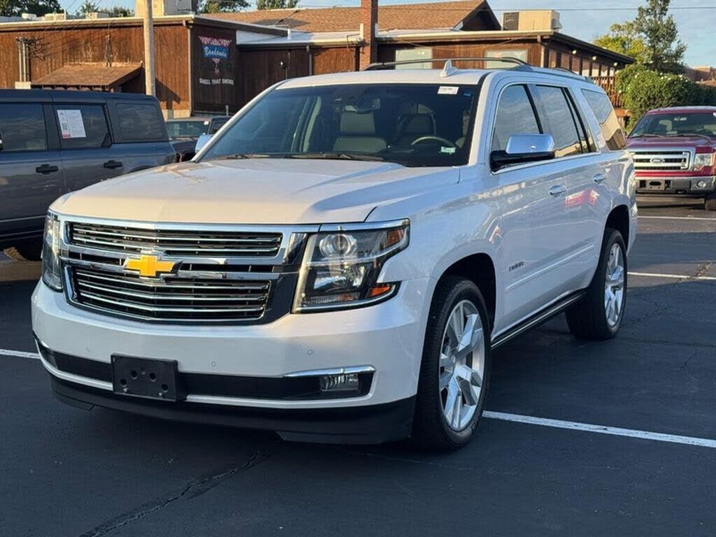 2017 CHEVROLET Tahoe