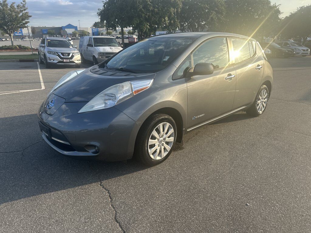 2016 NISSAN Leaf