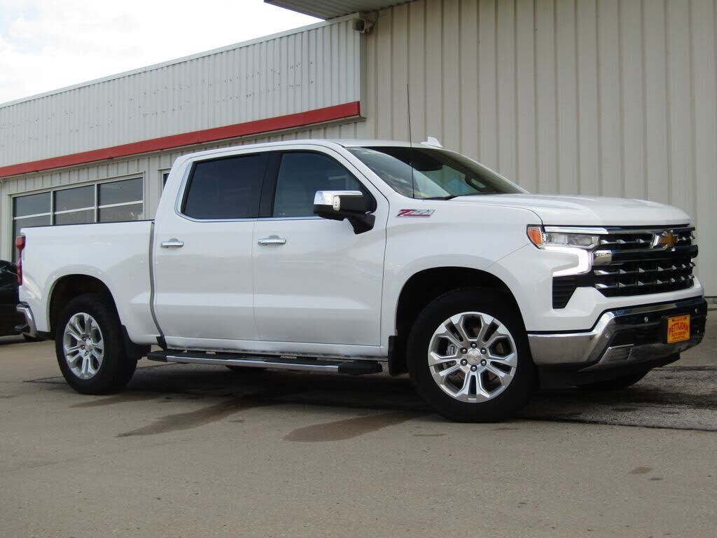 2024 CHEVROLET Silverado