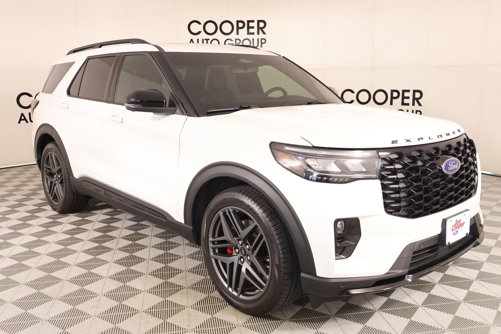 2025 FORD Explorer