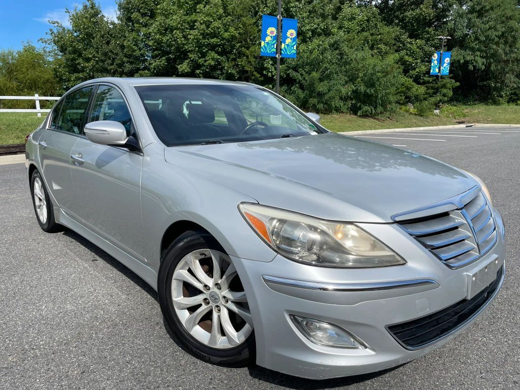 2012 HYUNDAI Genesis