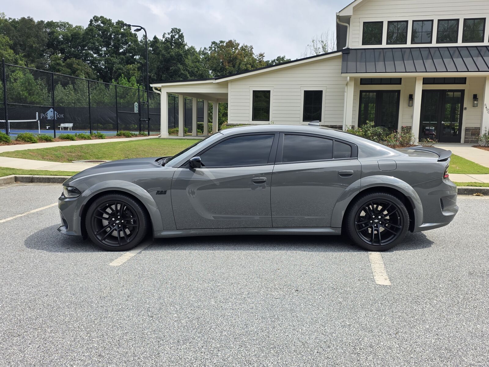 2023 DODGE Charger