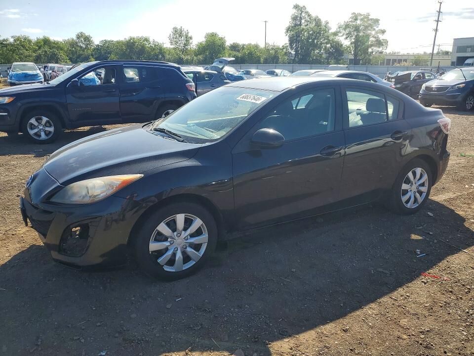 2010 MAZDA Mazda3