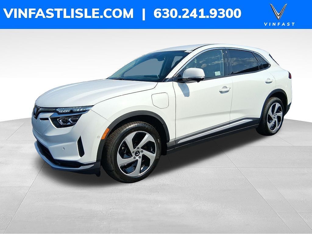 2027 VINFAST VF 8